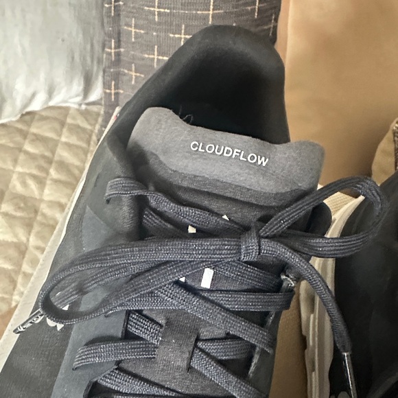 Cloudflow  OC Men's Black and White running shoes size 9 - Picture 8 of 13